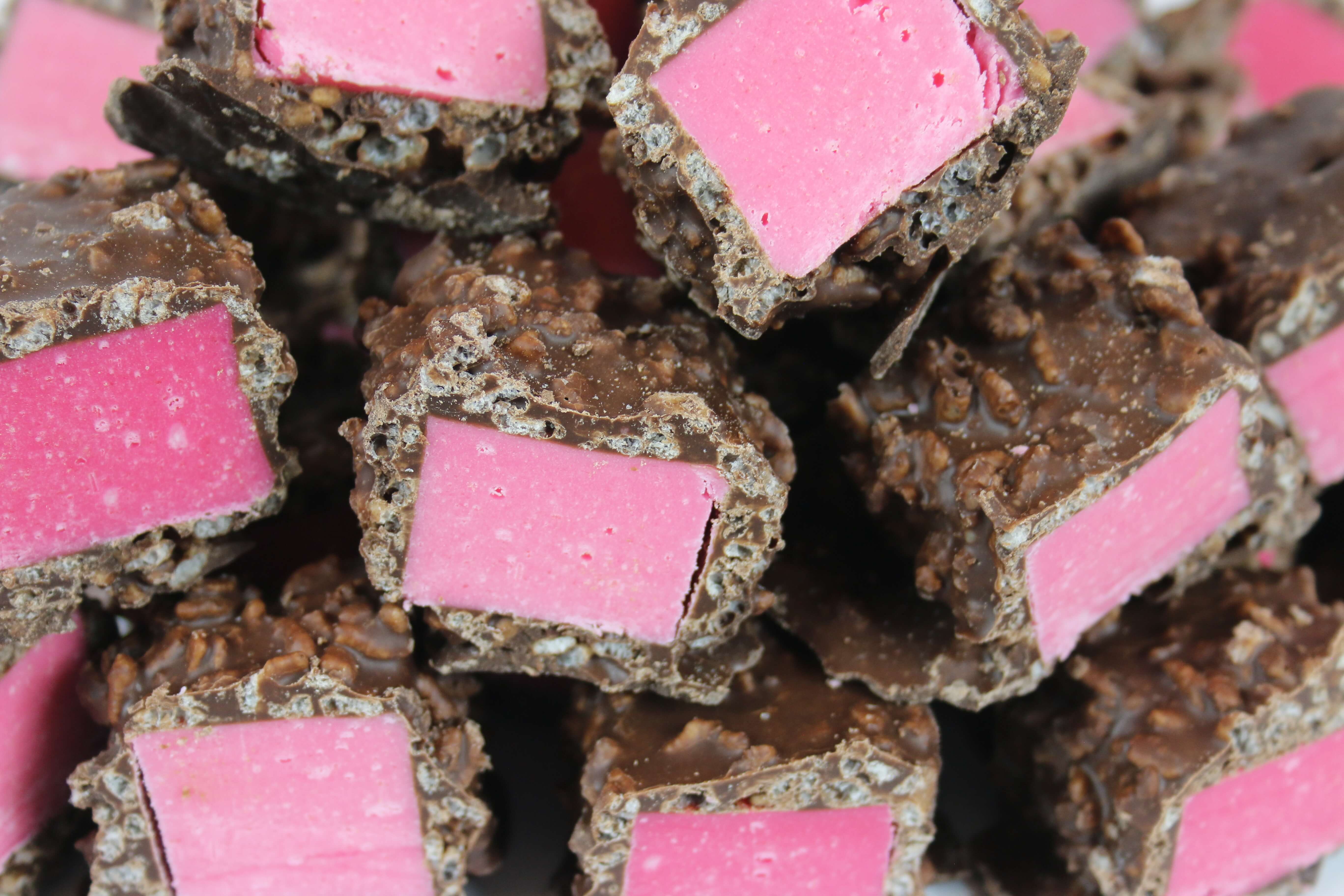 Strawberry Crisp Soft Nougat