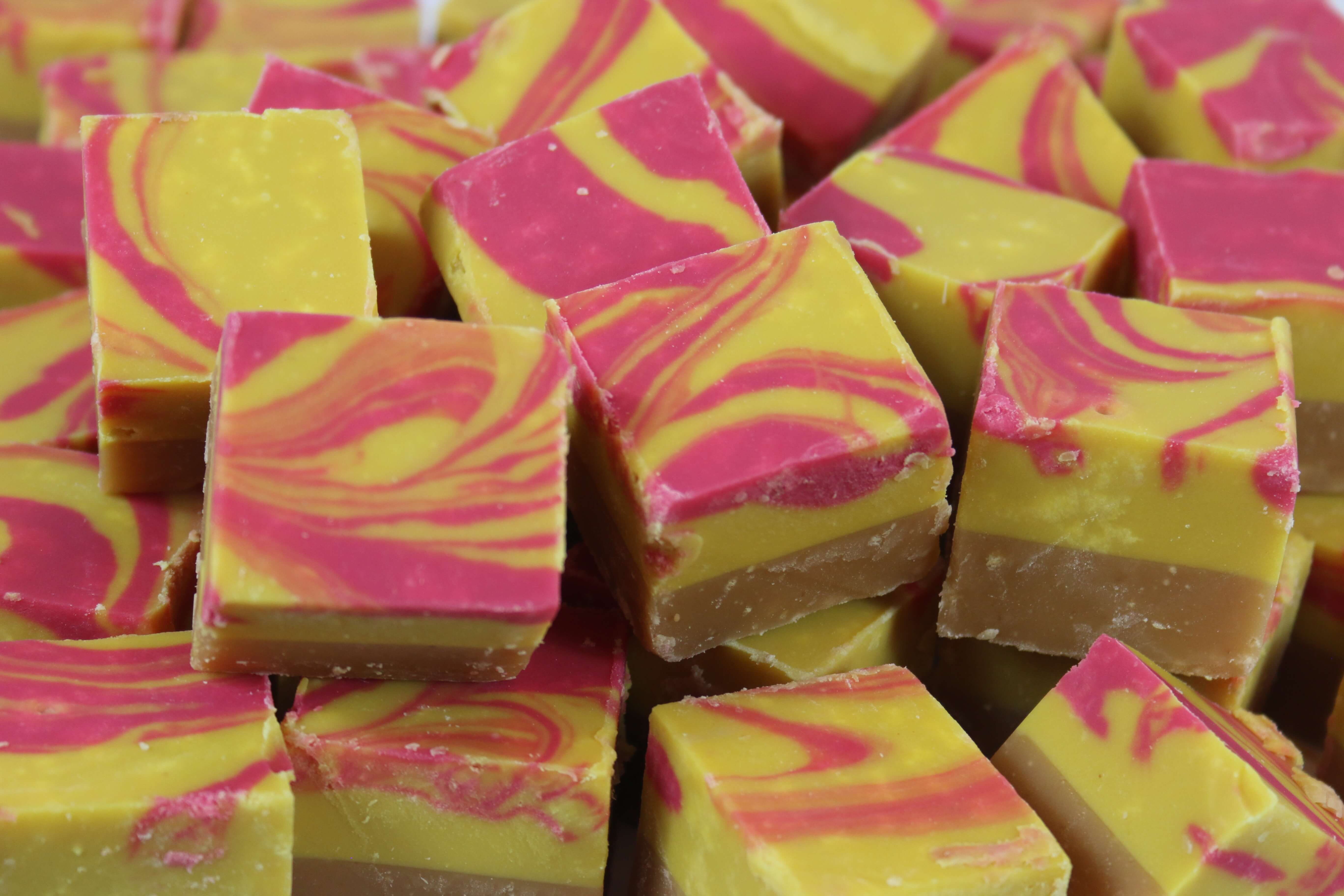 Lemon & Raspberry Cheesecake Fudge